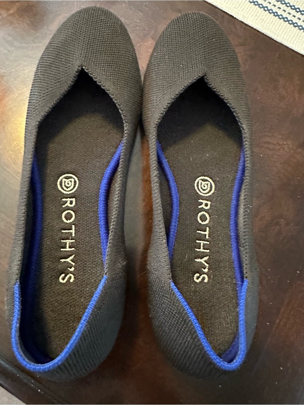 Pre-Loved Rothy's Women's Round Toe Black Knit Flats Size 9